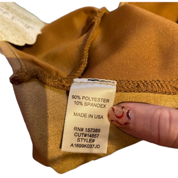 NWT Altar’d State Halter Top - Picture 9 of 10